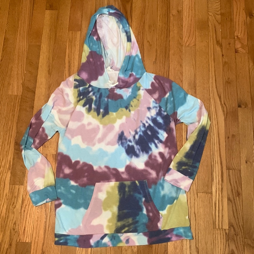 Lightweight Hoodie